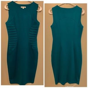 Women’s Dressy Sleeveless Turquoise Dress Size 4 Gorgeous!